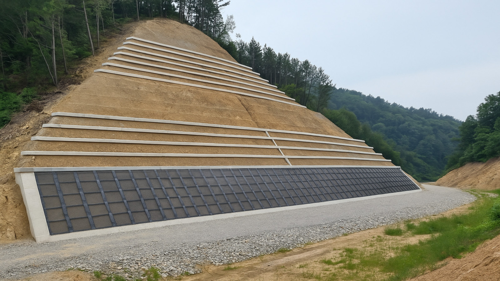 산불피해지역 다천지구 급경사지 개선사업